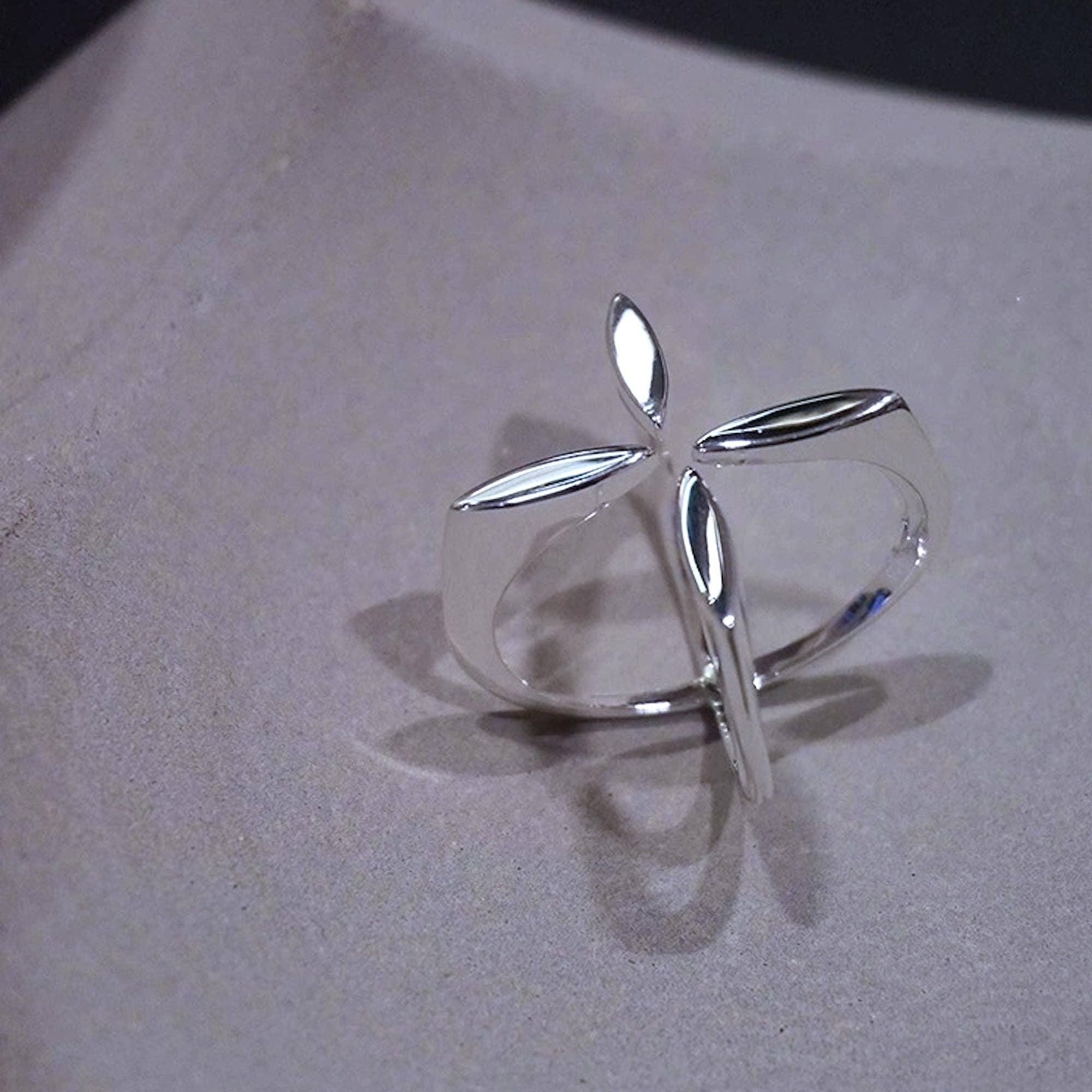 Minimalist Cross Flower Ring-Sterling Silver-Adjustable